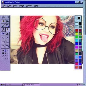 Meet your Posher, Haybee